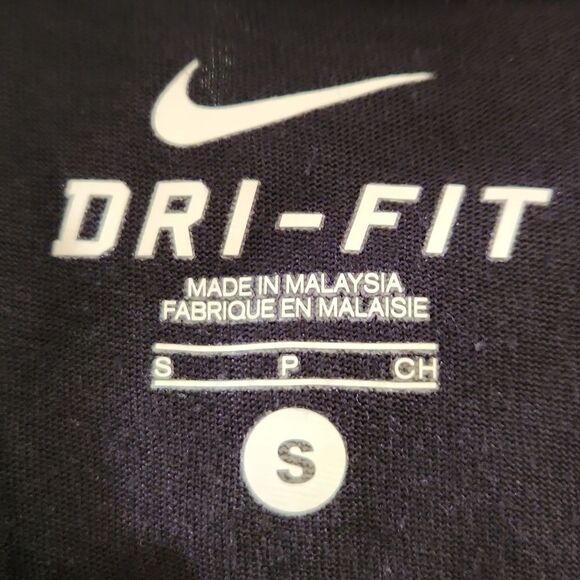 Nike Dri-Fit men's small black Oregon short sleeve t-shirt - Picture 6 of 8